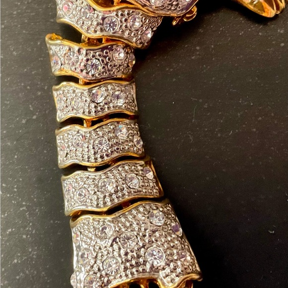 Glitzy, Sparkly Panther/Leopard Shoulder Brooch Eye Catcher! Over 7 inches long! - Picture 8 of 12